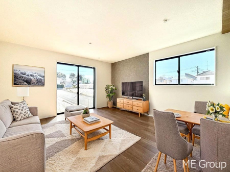 ���r���O�@���Ƒ��̓��₩�Șb�����ŕ�܂�閾�邢���r���O  ���Ƌ��CG�ł�