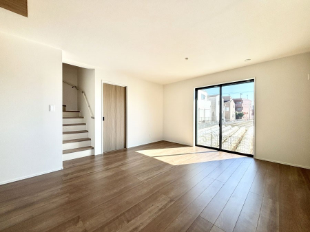 ���r���O�@���r���O�K�i���Ƒ��̏Ί�Ɖ�b���Ȃ��ł���܂�  