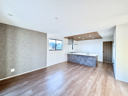 ���̑����ρ@�Ƒ������R�ƏW�܂�e���̃X�y�[�X�ɂȂ肻��