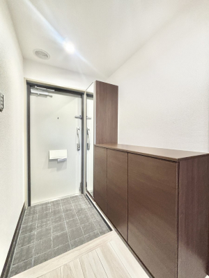 ���ց@�Ƒ��̋A��₨�q�l�������������}���錺��  