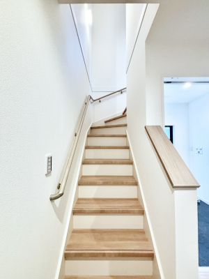 ���̑��@���S�����l�����K�i�ɂ͎肷���ݒu���Ă��܂�