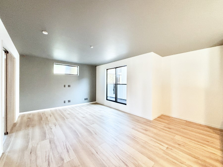 ���̑����ρ@���邢���r���O�B�A�N�Z���g�N���X����Ԃɍʂ�������炵�Ă���܂�  