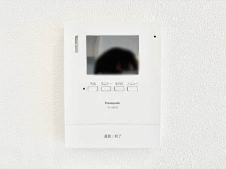 ���̑����ρ@��z���v�������Ă���ߔN�ł�TV���j�^�[�t���Ŗh�Ɩʂ����S�ł��B