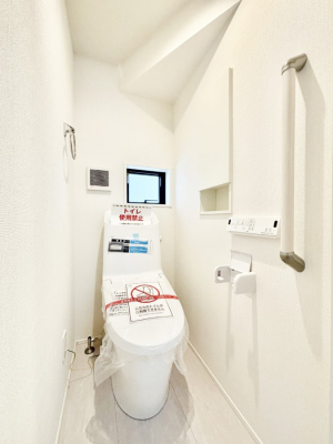 �g�C���@�E�H�V�����b�g�t���g�C����1�K��2�K���ꂼ��ɔz�u����Ă��ĂƂĂ��֗��ł��B 