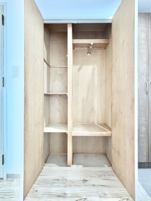 ���̑����ρ@�L�����[�B�|�������G�߂̏��������[���邱�Ƃ��ł��܂��B