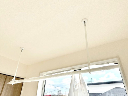 ���̑����ρ@�����������|�[���B�~�J��ԕ��̎����ɑ劈�􂵂܂��B  