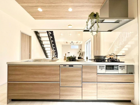 �L�b�`���@�������������I�ɁA�y�����I�V�X�e���L�b�`��  