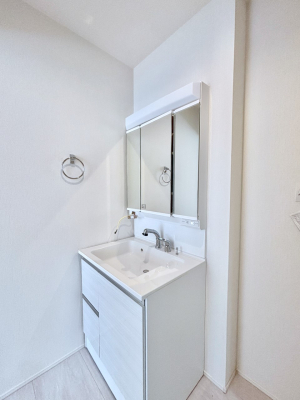 ���̑��@�������̂�����K��Ԃł��B�����̐g�x�x���C�����ǂ����g�������܂��B 