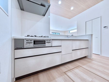 �L�b�`���@��Ƃ肠��L�b�`���ł͂��Ƒ��Ɗy�������������ł��܂��B