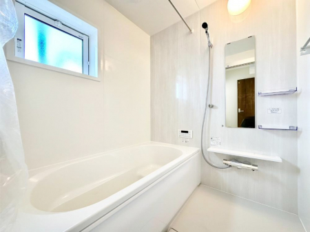 �����@����̔�����₷��؂ȃo�X�^�C���B�������Ƃ����C���y����Ŕ����Ƃ肽���ł��ˁI  