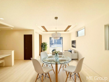 ���r���O�@���Ƒ��̓��₩�Șb�����ŕ�܂�閾�邢���r���O  ���Ƌ��CG�ł�