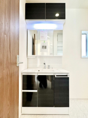 ���ʑ�E���ʏ��@�傫�����₷���O�ʋ��Ő�����������ʑ�́A�g�����Ȃ݃`�F�b�N�┧�̂������ɂ������߂ł��B 