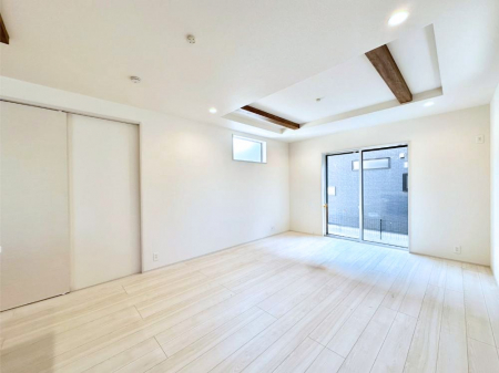 ���̑����ρ@�Ƒ������R�ƏW�܂�e���̃X�y�[�X�ɂȂ肻��