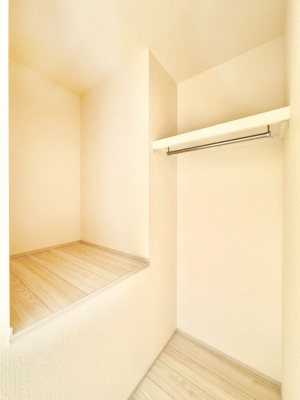 ���̑��@�ߗނ��n���K�[�Ɋ|�����܂܎��[�ł���WIC�B�ߗނ̐������ڂ����₷���ĕ֗��ł��I