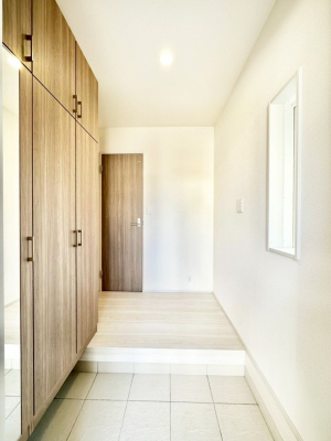 ���ց@�Ƒ��̋A��₨�q�l�������������}���錺��