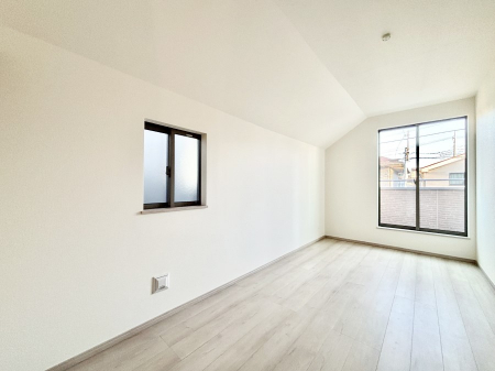 �Q���@���邢�o���R�j�[�T�C�h�ɗm����ݒu�B�ڊo�߂̗ǂ��Q���ɁB  