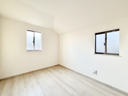 ���̑����ρ@2�ʍ̌����m�ۂ������邢��ԁB�Ƒ��݂�Ȃ����K�ȕ�炵����������݌v�ł��B