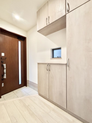 ���ց@����I�𗘗p���āA���z�������������q�l�������ĂȂ��ł��܂��B 