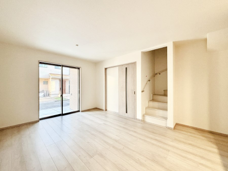 ���̑����ρ@�Ƒ������R�ƏW�܂�e���̃X�y�[�X�ɂȂ肻���@