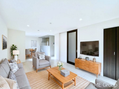 ���r���O�@�J�����������Ȃ���Ƒ��c��񂪊y���߂�Q�K���r���O�I���Ƌ��CG�ł�