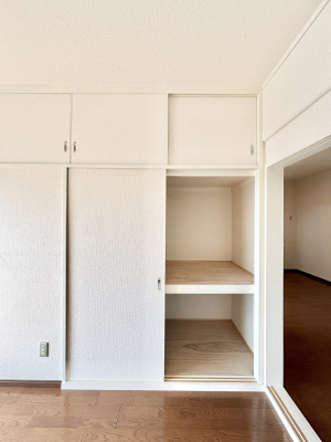 ���[�@�����Ղ�̎��[�X�y�[�X�ł��ł��Z��Ԃ��X�b�L���ۂĂ���