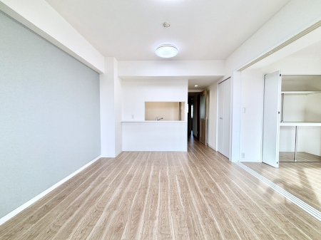 ���̑����ρ@�Ƒ������R�ƏW�܂�e���̃X�y�[�X�ɂȂ肻��