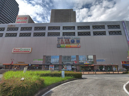 ���ӊ��@�V���b�s���O�Z���^�[ 800m �A���[�T�V���b�s���O���[��