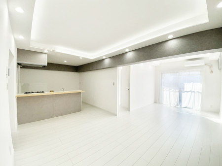 ���̑����ρ@�Ƒ������R�ƏW�܂�e���̃X�y�[�X�ɂȂ肻��