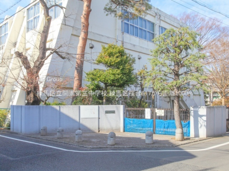 ���ӊ��@���w�Z 1000m ���n�旧�J�i��O���w�Z