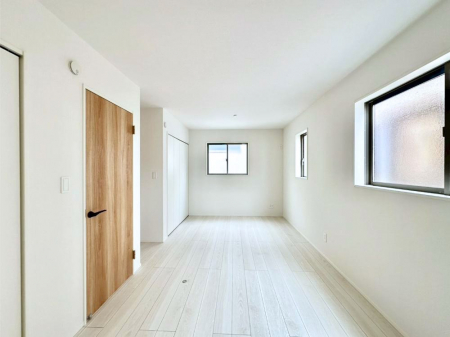 ���̑����ρ@�u�₩�ȓ��������������S�̂�D������ݍ���ł���܂�