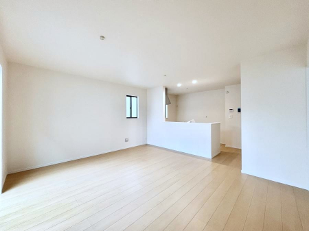 ���r���O�@�Z�ޕ��̌��������o�����A�C���e���A���l����̂��y���݂ȃ��r���O�ł��I 