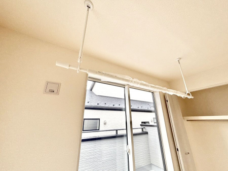 ���̑����ρ@�����������|�[���B�~�J��ԕ��̎����ɑ劈�􂵂܂��B  