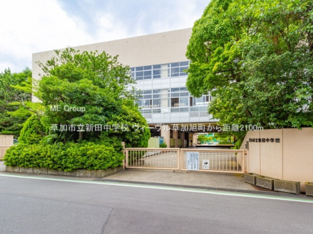 ���ӊ��@���w�Z 2100m �����s���V�c���w�Z