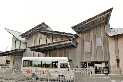 ���ӊ��@�c�t���E�ۈ牀 1800m �����c�t��