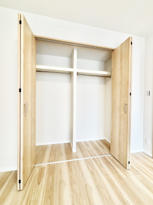 ���[�@�S�����N���[�[�b�g�t��