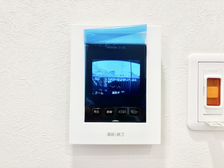 ���̑����ρ@TV���j�^�[�t�C���^�[�t�H�����t���Ă��ăZ�L�����e�B�[��  