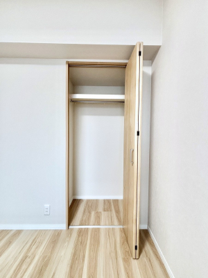 ���[�@�m���N���[�[�b�g�B���s��������̂Ō���̈ߗނ�����������[�ł��܂��B