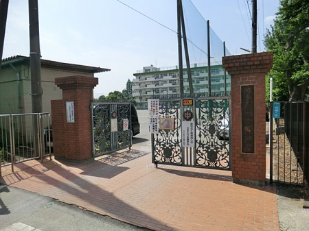 ���ӊ��@���w�Z 400m �������܎s���������w�Z