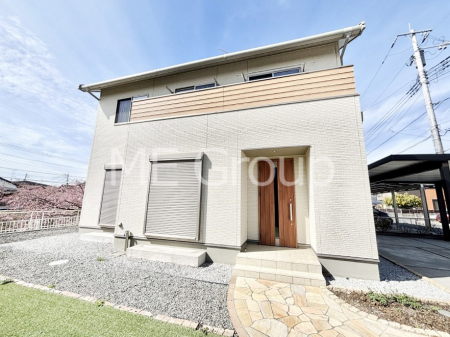 ���ʑ�E���ʏ��@��Ƃ�̐��ʃX�y�[�X�Œ��̐g�x�x���X���[�Y��