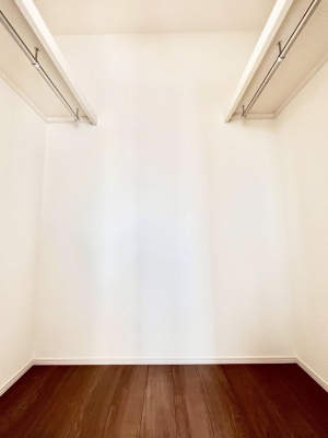 ���̑��@�ߗނ��n���K�[�Ɋ|�����܂܎��[�ł���WIC�B�ߗނ̐������ڂ����₷���ĕ֗��ł��I