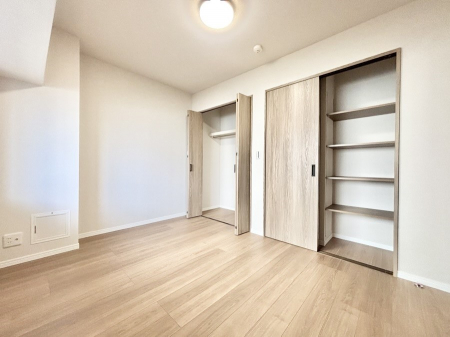 �q�������@���q���܂̂������Ƃ��Ă��I�ߗނ̐������ڂɕ֗��ȃN���[�[�b�g�t���̗m���B