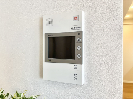 ���̑����ρ@�K��҂���ڂł킩����S�̂s�u���j�^�[�t���C���^�[�z���B   