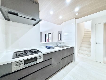 �L�b�`���@�����g���L�b�`��������A�g���₷�����������̂��₷���ɂ������܂����B 