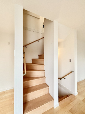 ���̑��@���S�����l�����K�i�ɂ͎肷���ݒu���Ă��܂�