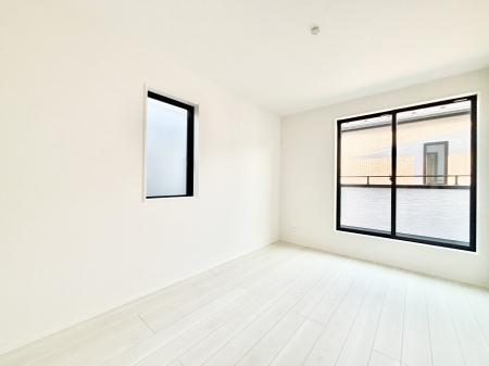 ���̑����ρ@�o���R�j�[���J�������v���X���Ă����m��