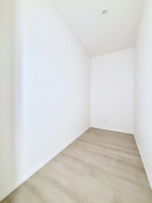 ���̑����ρ@�L�b�`���ɂ̓p���g���[�I�H�ނ̃X�g�b�N�͂������A���p�i�̎��[�Ȃǎg�����͂��낢��I