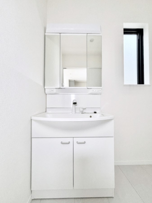 ���ʑ�E���ʏ��@�傫�����₷���O�ʋ��Ő�����������ʑ�́A�g�����Ȃ݃`�F�b�N�┧�̂������ɂ������߂ł��B 