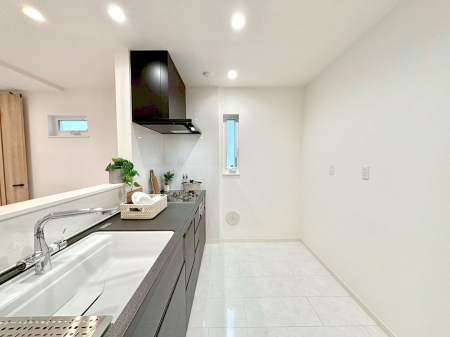 �L�b�`���@��Ƃ肠��L�b�`���ł͂��Ƒ��Ɗy�������������ł��܂��B