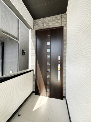 ���ց@��؂ȉƑ��A���q���o�}���錺�ցB