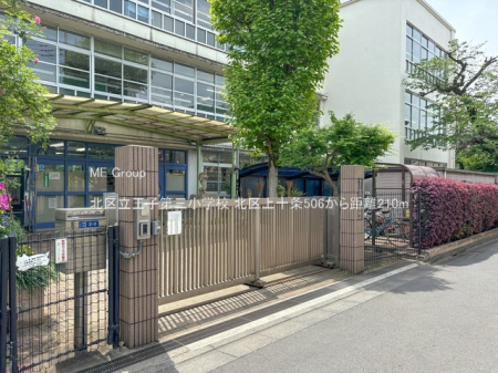 ���ӊ��@���w�Z 210m �k�旧���q��O���w�Z